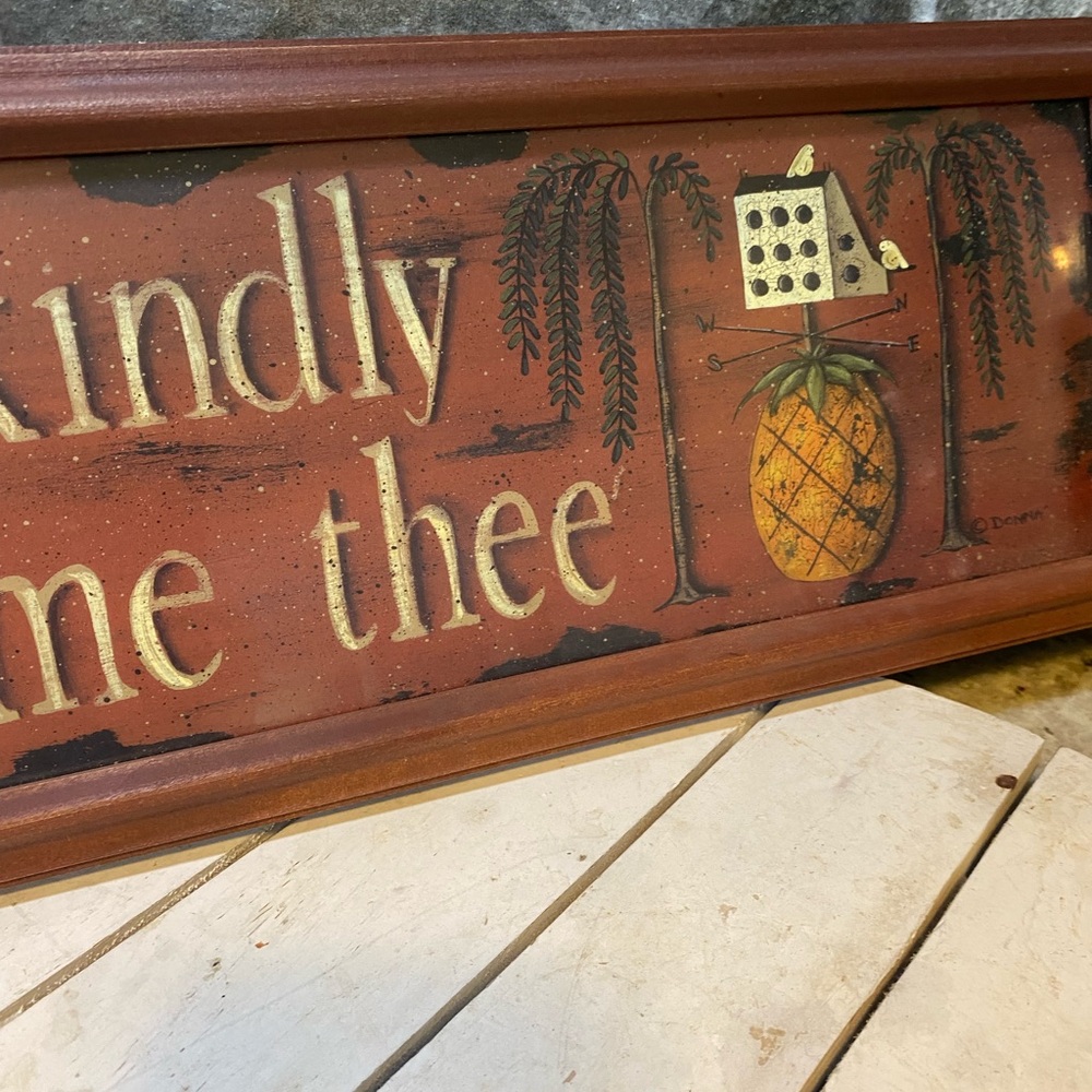 Rustic Welcome Sign with Pineapple Design - Picture 3 of 5
